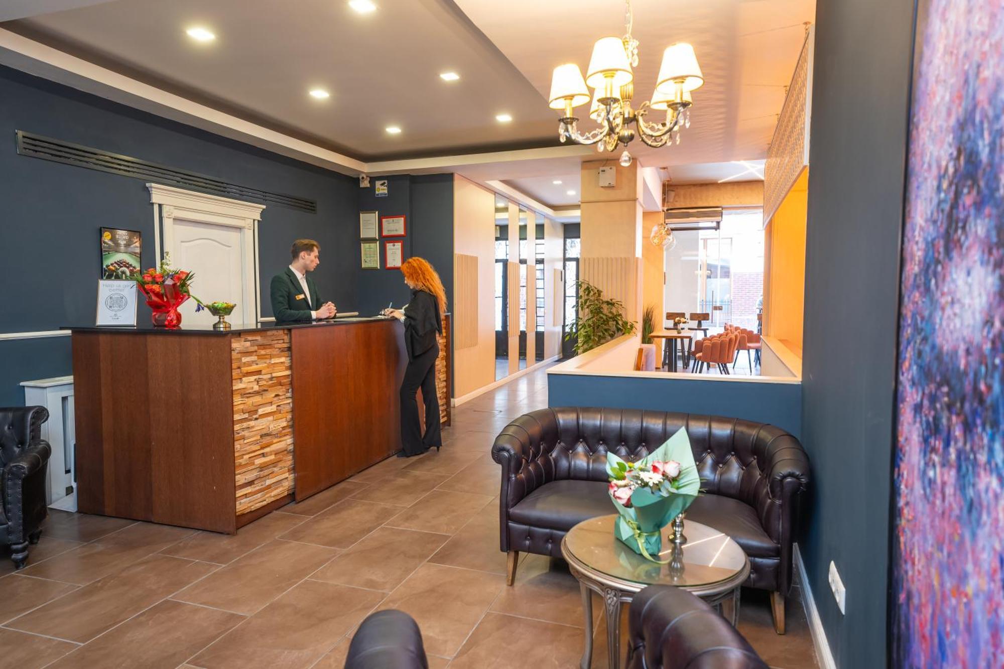 Liad Center מלון 3*