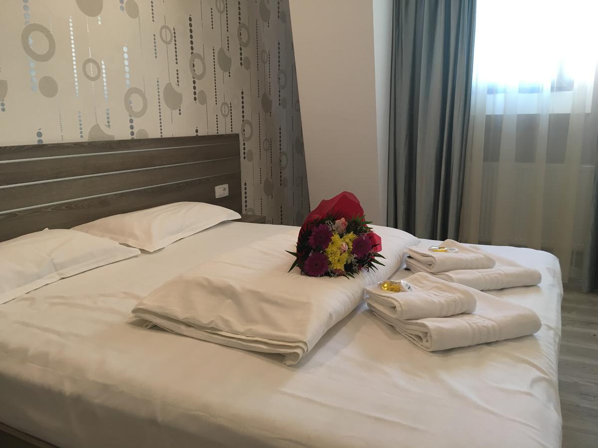 Liad Center מלון 3*